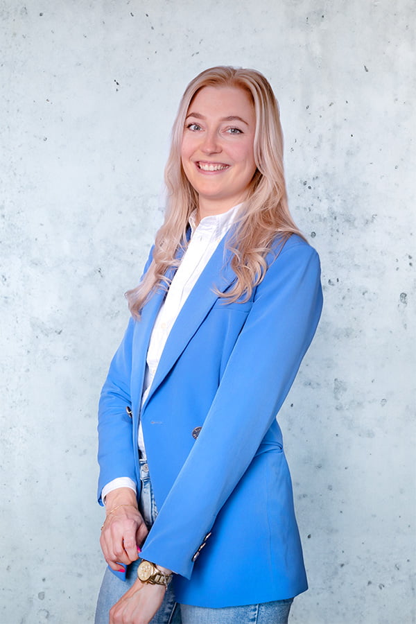 Lisa van der Pol Lisa van der Pol